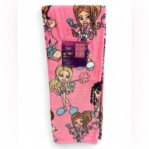 Bratz Girls Pink Plush Throw Blanket
